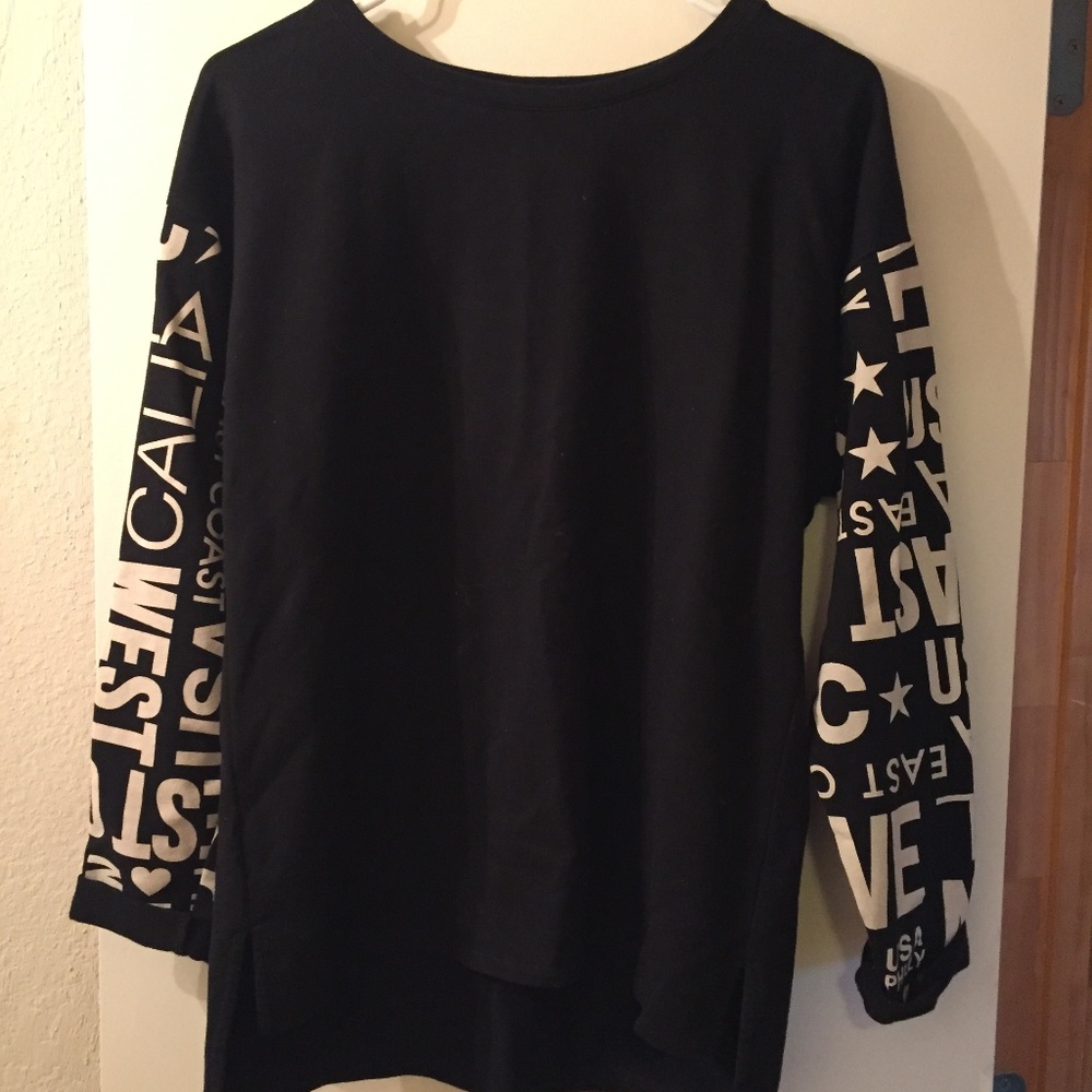 Forever 21 Black Sweatshirt